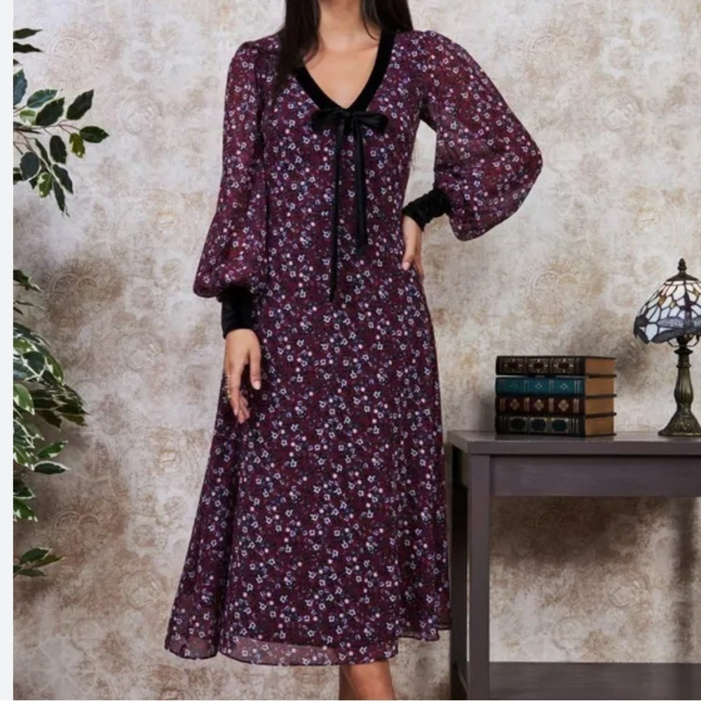 Goddiva Midi Dress